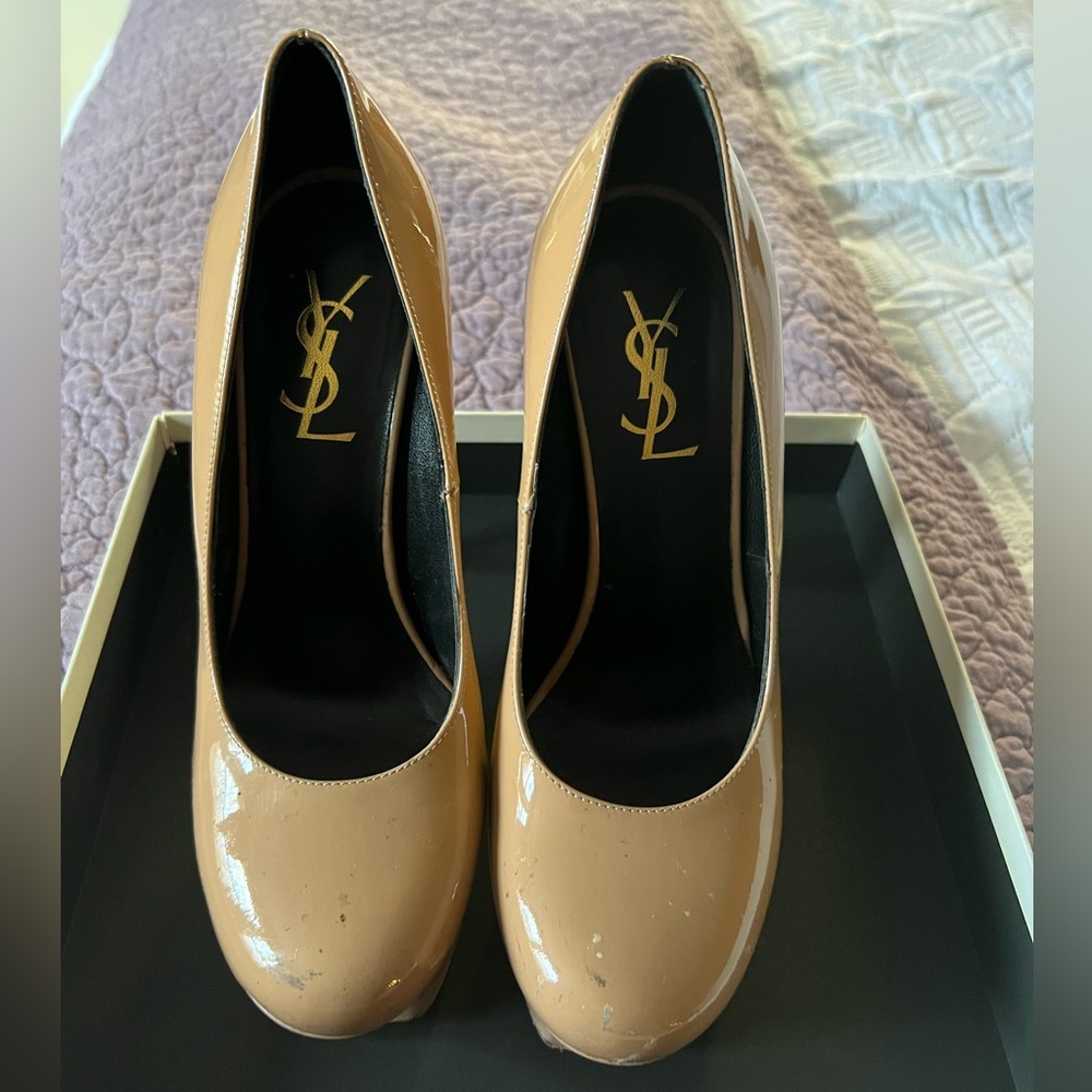 Yves Saint Laurent Women's Tribtoo Beige Heels